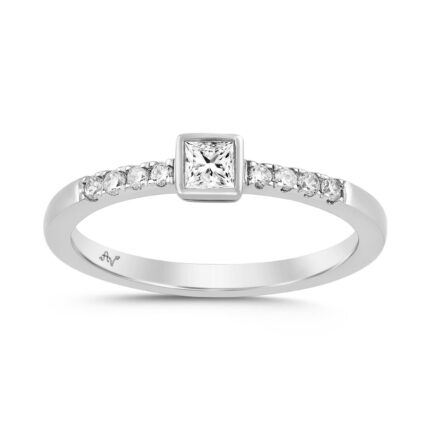 LADIES RING 0.25CT ROUND/PRINCESS DIAMOND 14K WHITE GOLD